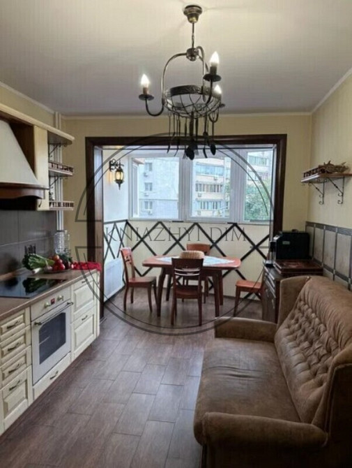 Продаж 3-х к. квартири Севастопільська Площа. № 2114869 Київ - зображення 1