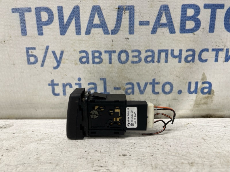 Кнопка аварийки Mazda 3 2003-2009 BP4K664H0 (Арт. 81631) Київ - зображення 2