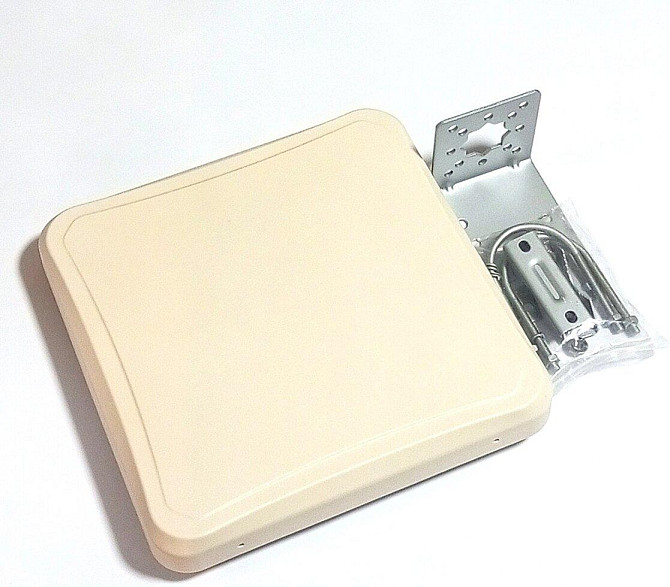 Антенна 2920-4650MHz 13dBi, до 200W, четырехканальная секторная с двойной поляризацией. Смотрите гра Днепр - изображение 1