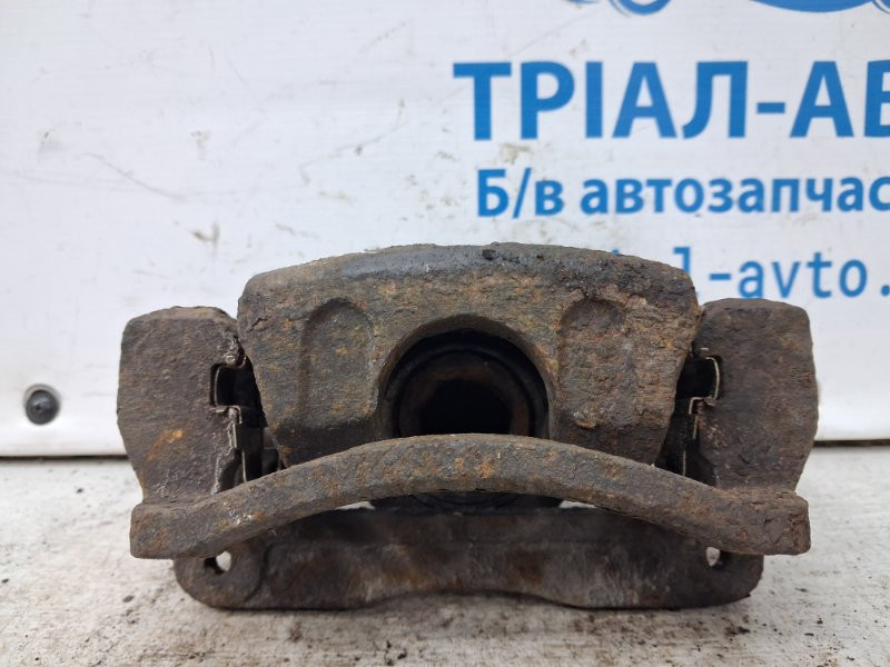 Суппорт задний правый Kia Sorento BL 2.5 DIESEL D4CB 2002 (б/у) Київ - зображення 2