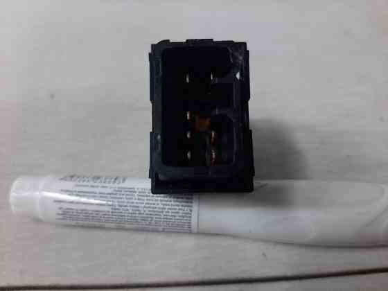 Кнопка стеклоподъемника Kia Ceed ED 1.4 БЕНЗИН G4FA 2006 (б/у) Киев