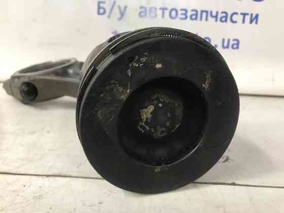 Поршень с шатуном Kia Sorento BL 2.5 DIESEL D4CB 2002 (б/у) Киев
