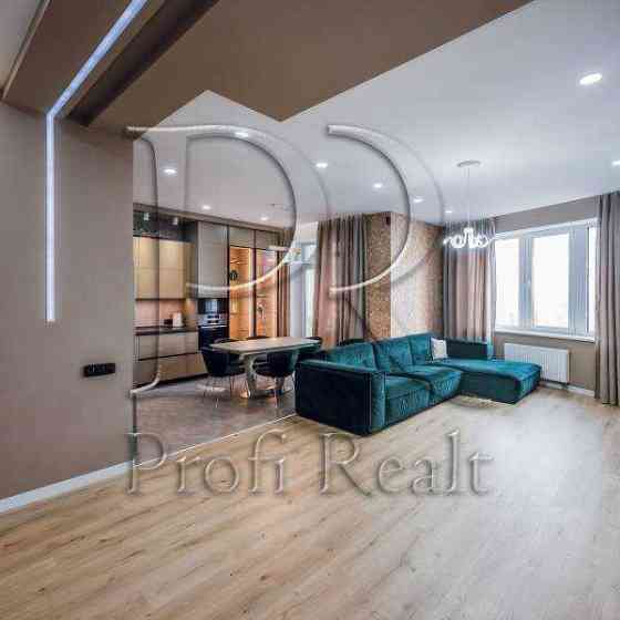 продажа 3-к квартира Киев, Днепровский, 249999 $ Киев