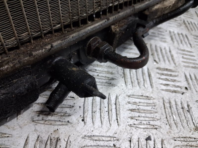 Радиатор основной Kia Sorento BL 2.5 DIESEL D4CB 2002 (б/у) Київ - зображення 4