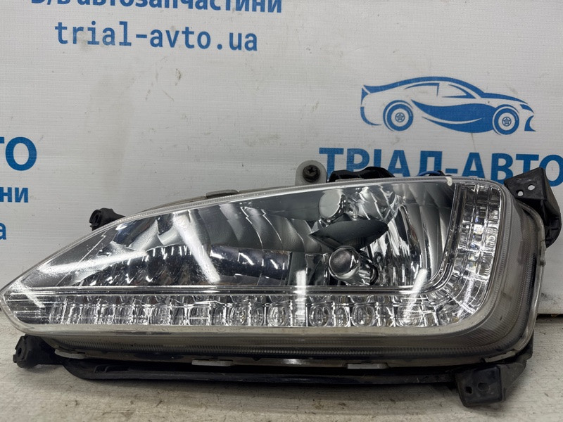 Фара противотуманная левая Hyundai Santa fe DM 2.2 DIESEL D4HB 2012 (б/у) Киев - изображение 1