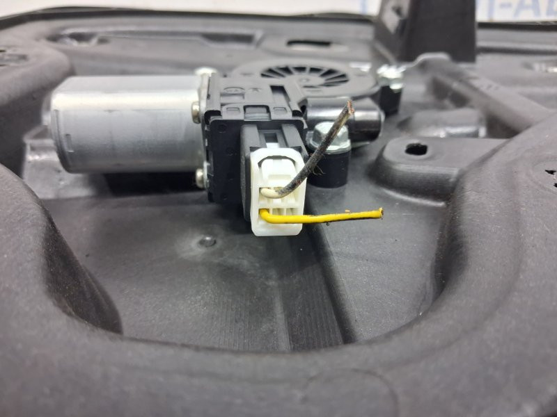 Стеклоподъемник задний правый Mazda 3 2013-2019 BHN97297X (Арт. 63704) Київ - зображення 3