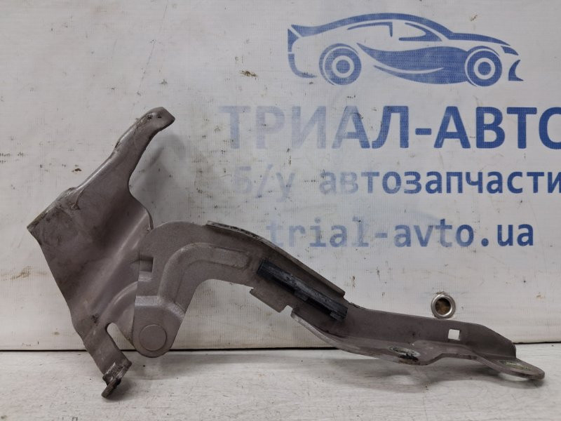 Петля капота правая Kia Ceed ED 1.6 DIESEL D4FB 2006 (б/у) Київ - зображення 1