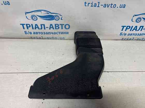 Воздухозаборник Kia Sorento UM 2.4 БЕНЗИН G4KJ 2014 (б/у) Киев