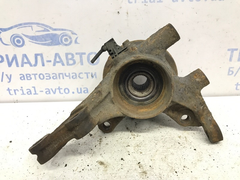 Кулак поворотный левый со ступицей Kia Ceed ED 1.6 DIESEL D4FB 2006 (б/у) Київ - зображення 1