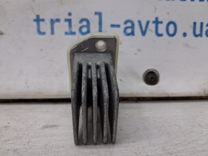 Резистор печки SsangYong Korando C200 2.0 DIESEL D20DT 2010 (б/у) Київ - зображення 2