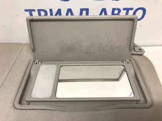 Козырек солнцезащитный правый Mitsubishi Pajero Wagon 4 3.2 ДИЗЕЛЬ 4M41 2006 (б/у) Київ