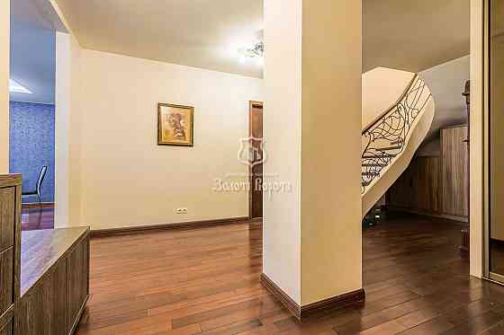 продажа 4-к квартира Киев, Соломенский, 239000 $ Київ