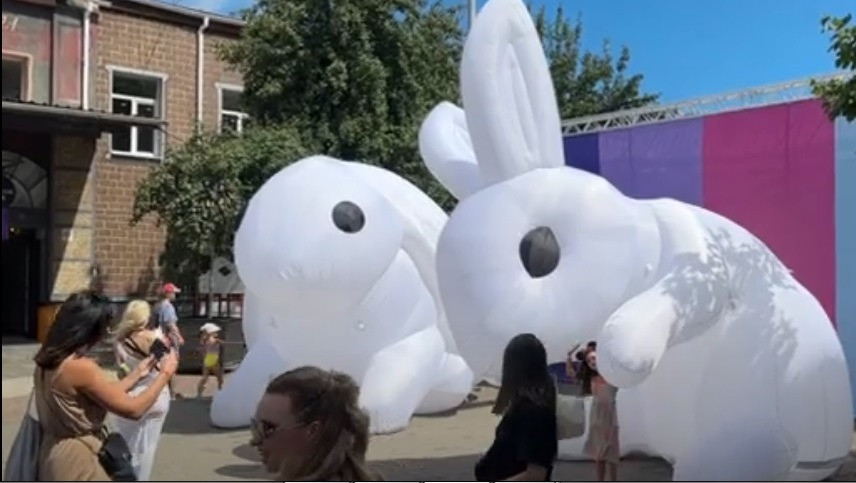 Сценічні Декорації надувні для урочистих подій Київ - зображення 10