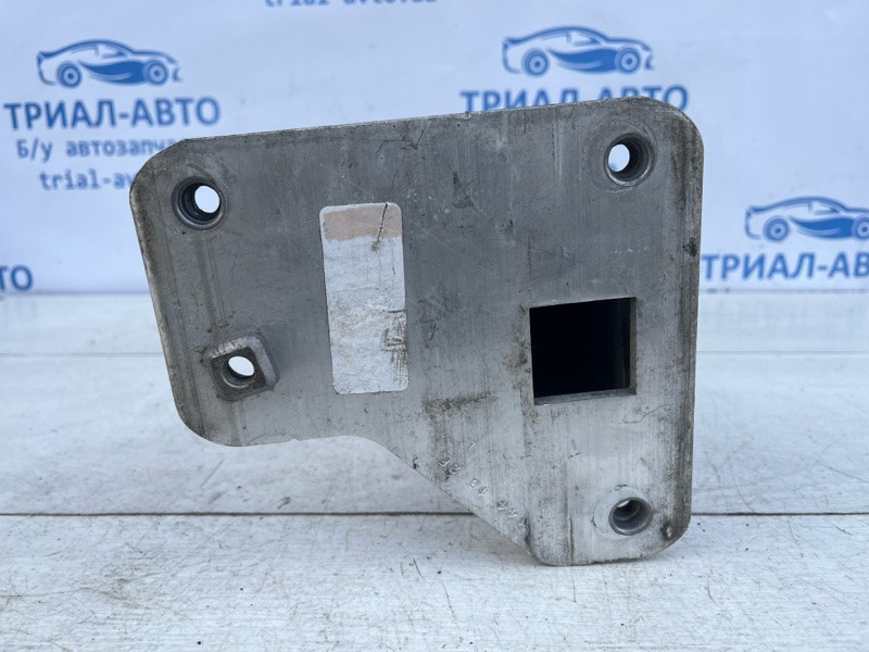 Кронштейн усилителя переднего бампера Jeep Cherokee KL 2.4 БЕНЗИН ED6 2013 лев. (б/у) Киев - изображение 6