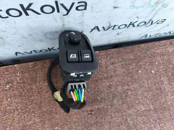 Кнопка стеклоподъемника передняя левая Fiat Scudo 1996-2006 Ковель