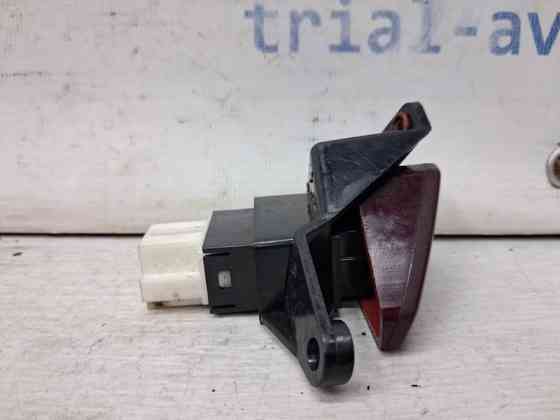 Кнопка аварийки Mitsubishi Pajero Wagon 3 3.2 ДИЗЕЛЬ 4M41 1999 (б/у) Київ