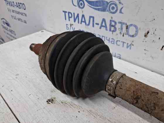 Привод передний левый МКПП Kia Sorento 2002-2011 495013E111 (Арт. 62817) Киев