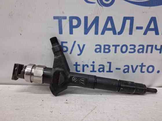 Форсунка топливная Nissan Pathfinder R51 2.5 DIESEL YD25DDTI 2004 (б/у) Киев