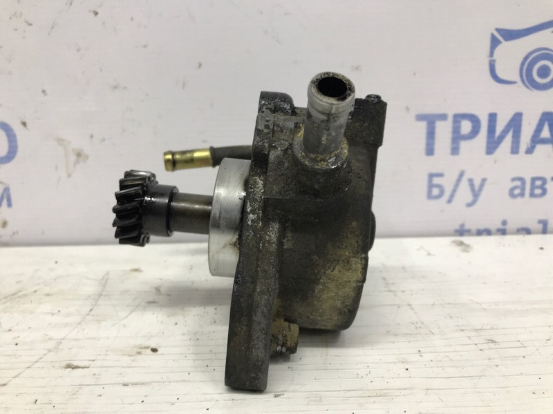 Насос вакуумный Mitsubishi L200 KB 2.5 ДИЗЕЛЬ 4D56U 2006 (б/у) Київ - зображення 1