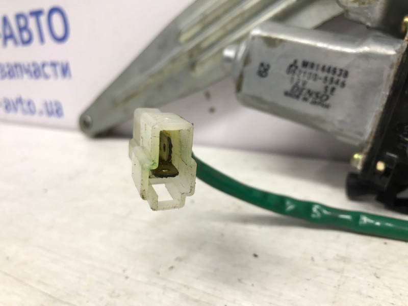 Стеклоподъемник задний правый Mitsubishi Pajero Sport K9 2.5 DIESEL 4D56 1996 (б/у) Киев - изображение 4