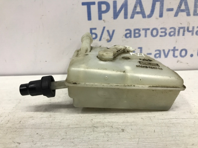 Бачок главного тормозного цилиндра Ford Kuga CBS 2.0 DIESEL 2011 (б/у) Київ - зображення 1