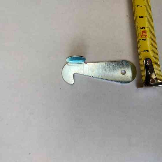 Гачок запірний зацеп 60 мм кріплення для столу Нововолинськ