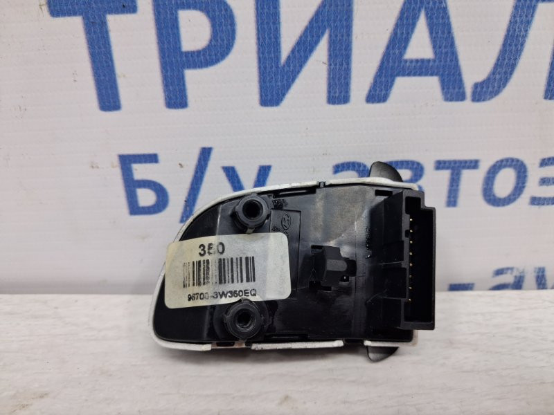 Кнопки руля Kia Sportage SL 1.7 DIESEL D4FD 2010 (б/у) Киев - изображение 2