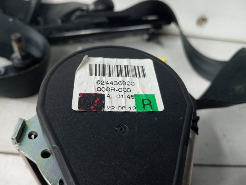 Ремень безопасности передний правый Ford Kuga CBS 2.0 DIESEL 2011 (б/у) Киев - изображение 3