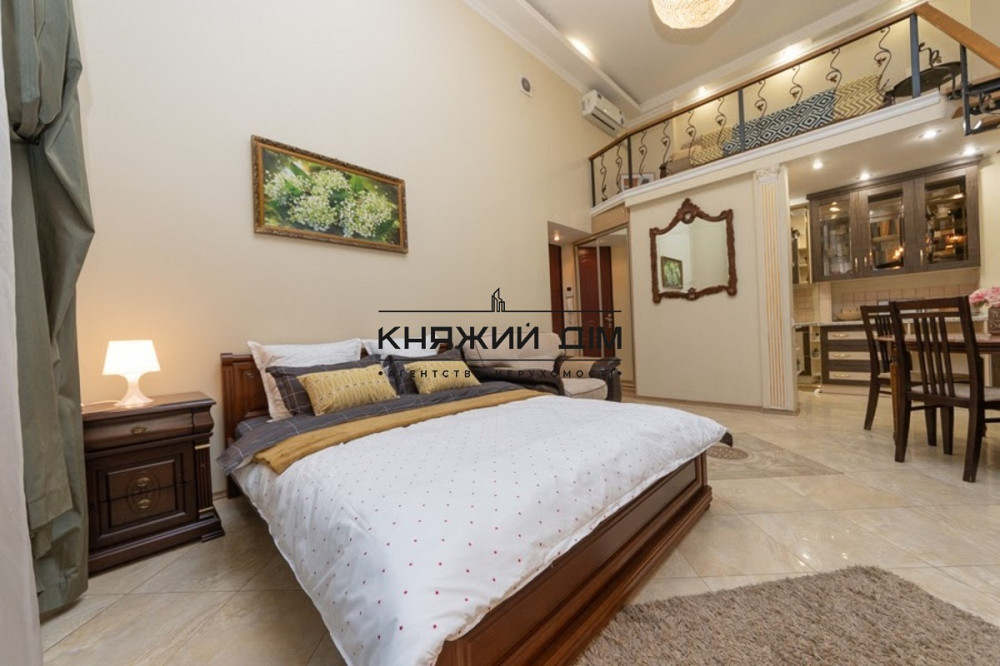 Аренда в Центре города 1-я. квартира возле метро Золотые Ворота. Код: 1166487 Киев - изображение 1