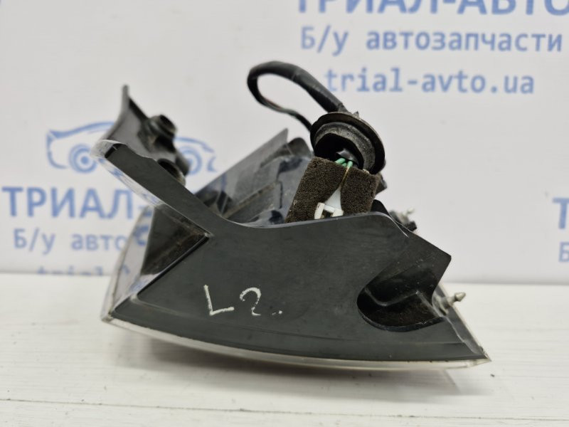 Фонарь задний внешний правый Mitsubishi Outlander XL 2.2 DIESEL 4N14 2007 (б/у) Киев - изображение 7