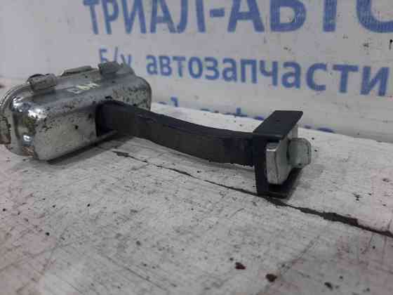 Ограничитель двери задний левый SsangYong Kyron DJ 2.0 DIESEL D20DT 2005 (б/у) Київ