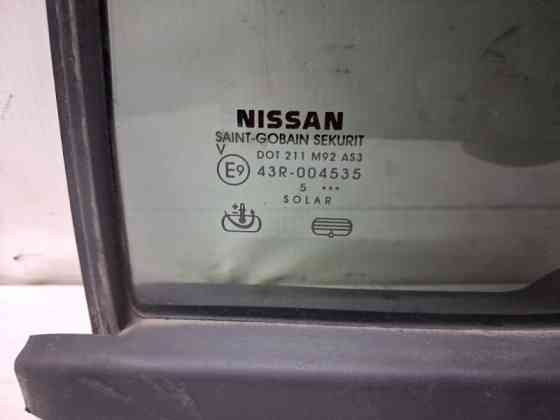 Стекло двери задней левой (форточка) Nissan Pathfinder 2004-2014 82263EB33A (Арт. 82033) Киев