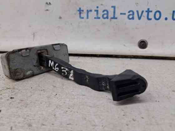 Ограничитель двери задний левый Mazda 6 GH 2.5 БЕНЗИН L5-VE 2007 (б/у) Киев