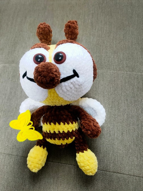 Бджілка Іграшка м'яка в'язана весела ручная работа handmade Нововолинськ - зображення 1