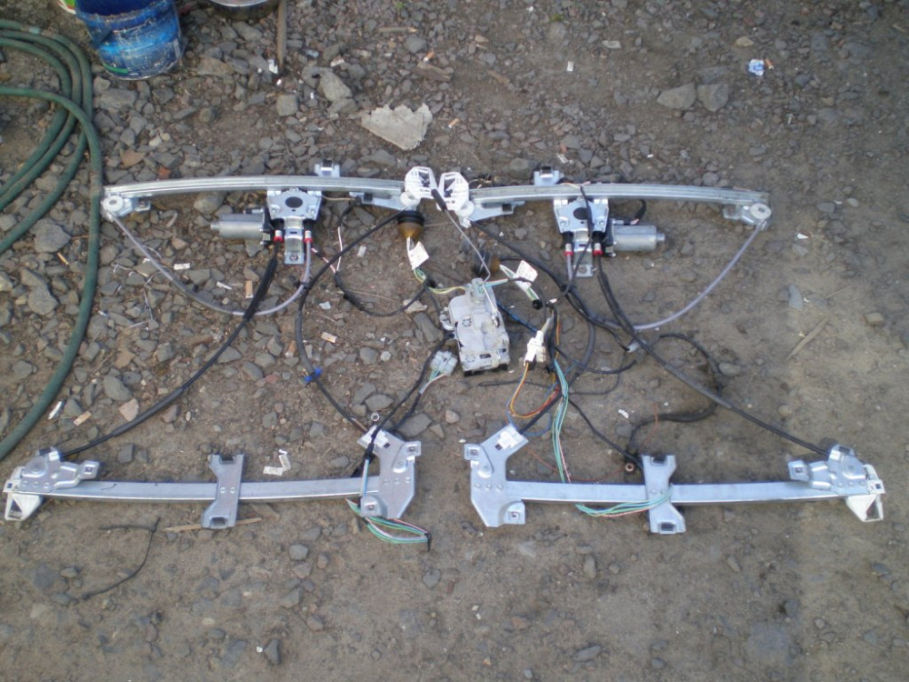 Стеклоподъемник Peugeot Partner 2008-2014 Ковель - зображення 1