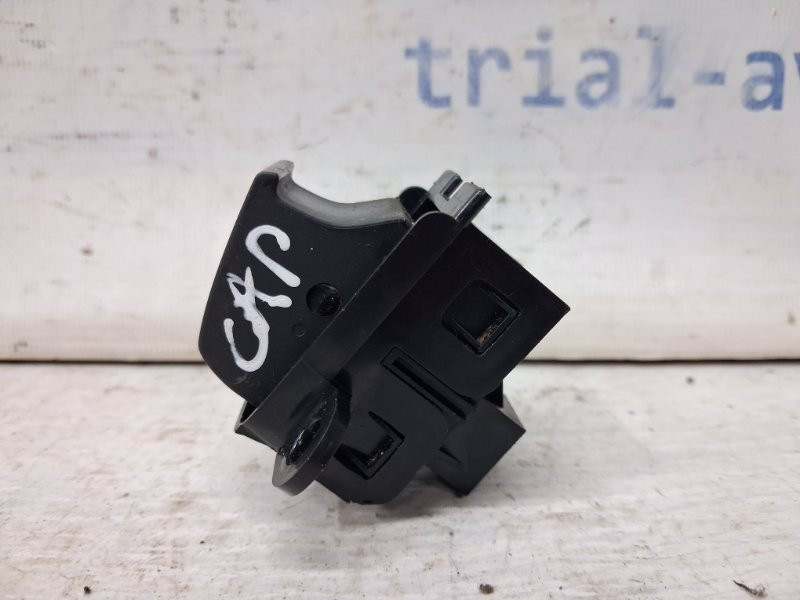 Кнопка ручника Chevrolet Captiva C140 2.2 DIESEL Z22D1 2006 (б/у) Киев - изображение 2