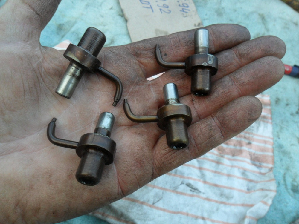 Mercedes A1111800143, Маслофорсунки Mерседес дв. М111, оригінал б/у Вінниця - зображення 9