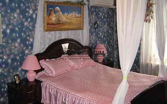 2-х этажный дом,совки. м. Васильковская 15 мин.пешком. Код 133848 Київ