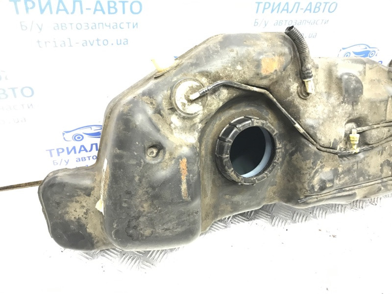 Бак топливный пластик Nissan Tiida C11 1.6 БЕНЗИН HR16 2004 (б/у) Киев - изображение 3