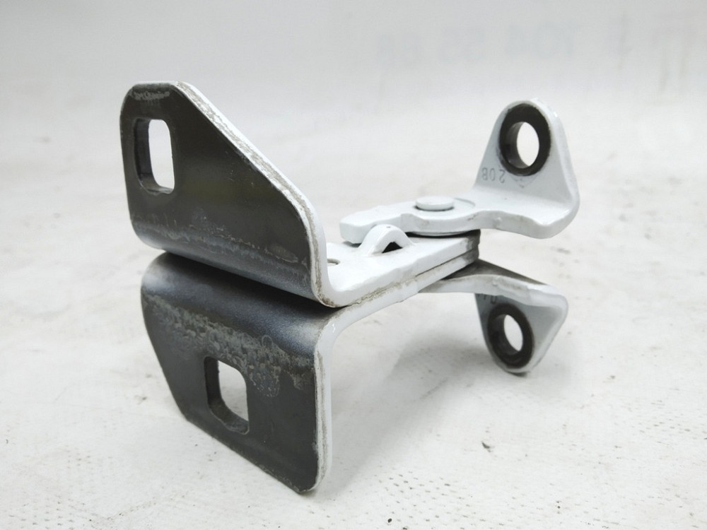 Петля нижняя двери передней/задней правой PBCW Tesla model S, model S REST 6009569-00-E Киев - изображение 4