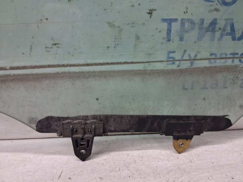 Стекло двери переднее правое Nissan Pathfinder R51 2.5 DIESEL YD25DDTI 2004 (б/у) Київ - зображення 2