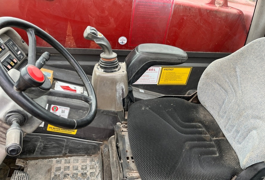 Навантажувач телескопічний Manitou MT1235S Луганськ - зображення 6