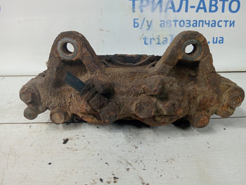 Суппорт передний левый Mitsubishi Pajero Wagon 4 3.2 ДИЗЕЛЬ 4M41 2006 (б/у) Киев - изображение 4