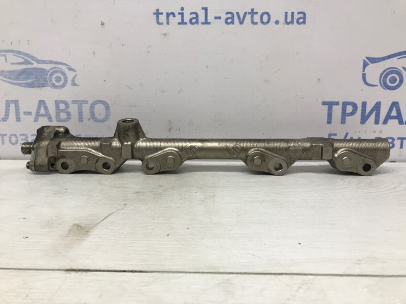 Топливная рампа Nissan Juke F15 1.6 TURBO MR16DDT 2010 (б/у) Київ - зображення 1