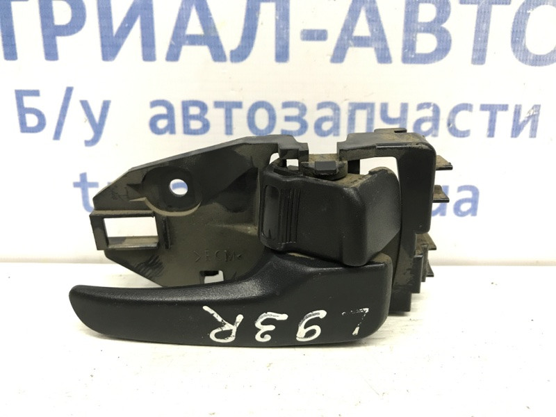 Ручка двери внутренняя правая Mitsubishi Lancer 9 1.6 БЕНЗИН 4G18 2003 (б/у) Київ - зображення 1