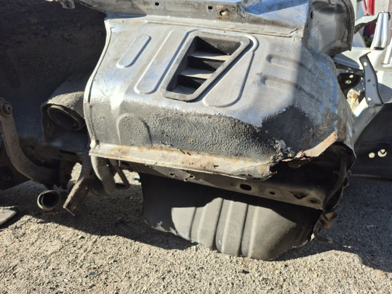 Четверть автомобиля задняя левая Mitsubishi Lancer 9 1.6 БЕНЗИН 4G18 2003 (б/у) Киев - изображение 8