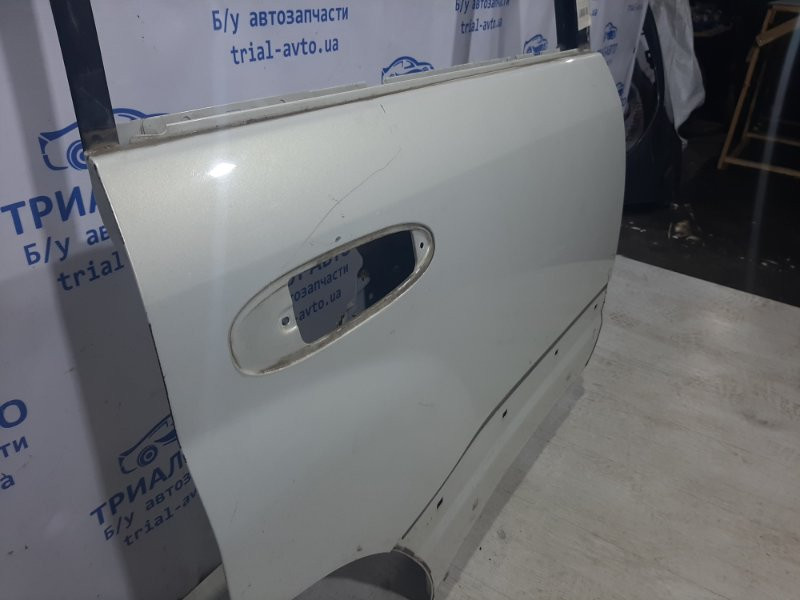 Дверь задняя правая Toyota Land Cruiser J100 1998 задн. прав. (б/у) Киев - изображение 3