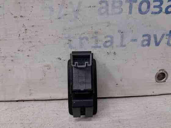 Кнопка стеклоподъемника Volkswagen Caddy 2K 1.9 DIESEL BJB 2003 (б/у) Киев