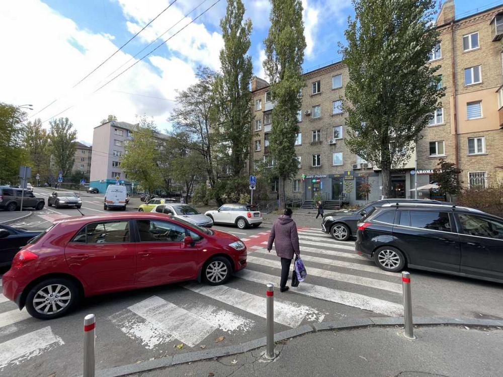 долгосрочная аренда торговые площади Киев, Печерский, 1800 $/мес. Київ - зображення 2