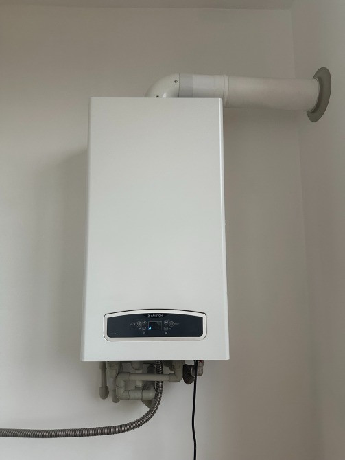 Живи біля міського озера — 1-кімнатна з ремонтом у центрі! Івано-Франківськ - зображення 1